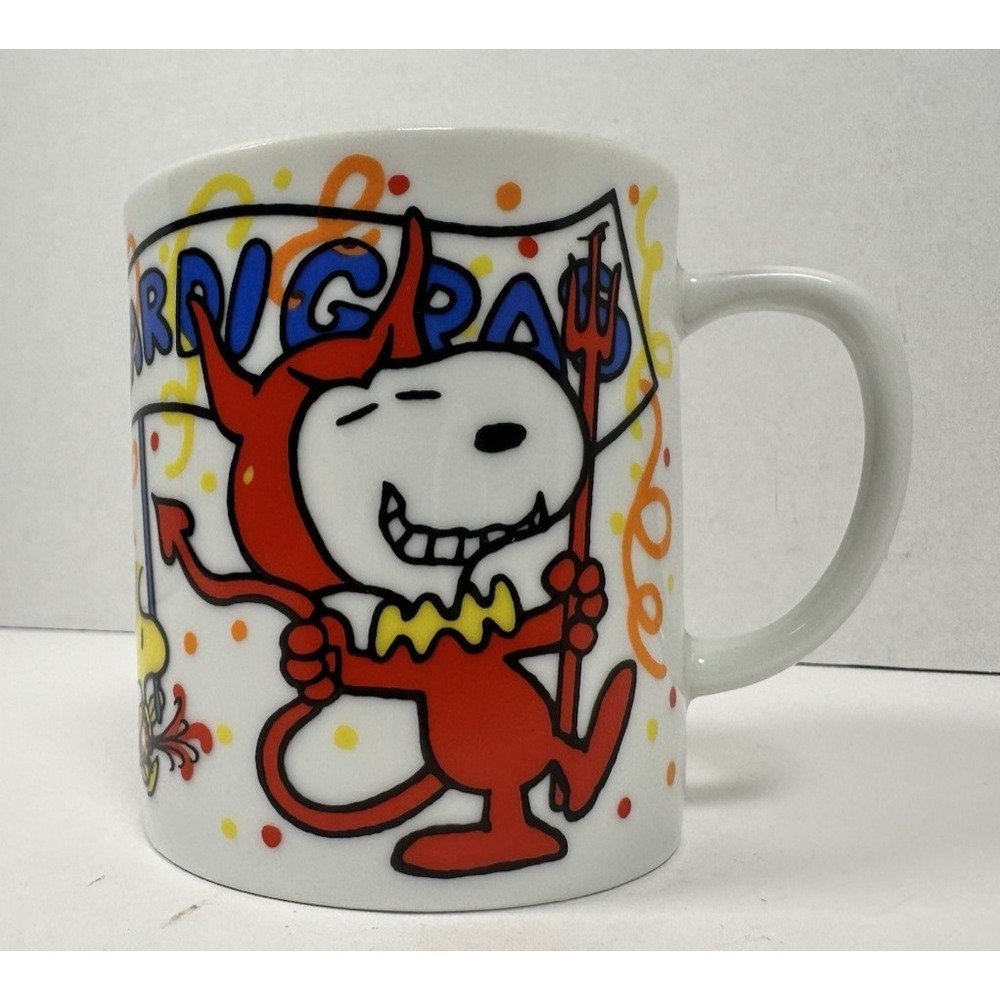 Snoopy Peanuts 1965 Vintage Mug New Orleans Mardi Gras Made in Japan RARE!